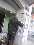 Окраска входных дверей в 3 подъезде дома 30 корп.6 по ул.Пионерской